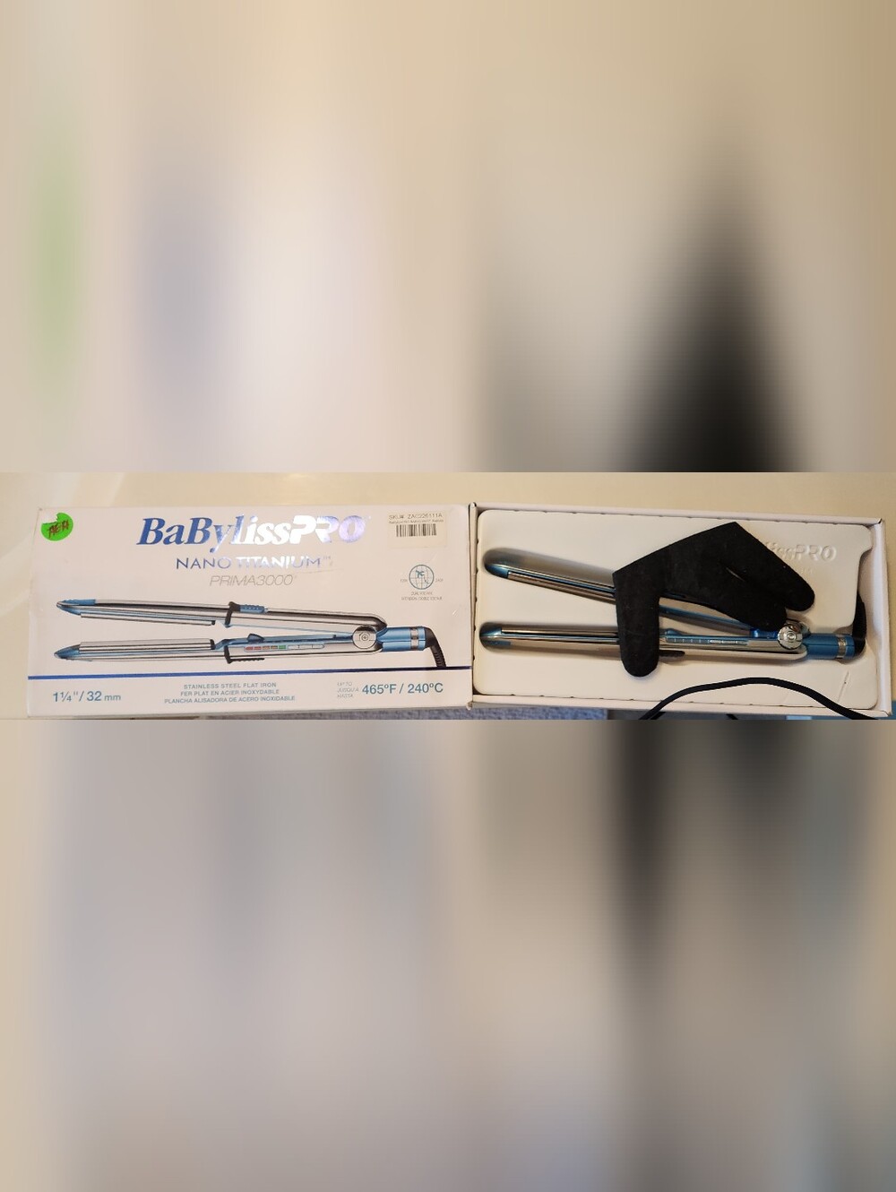 BaBylissPRO Nano Titanium Prima3000 1¼" Flat Iron - Blue/Silver - Picture 6 of 7